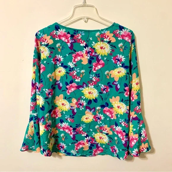 Counterparts Floral Green Blouse/Top - Large - Picture 3 of 7